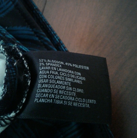 💥3/$20 Tropical printed midi skirt sz.16 - Picture 6 of 8